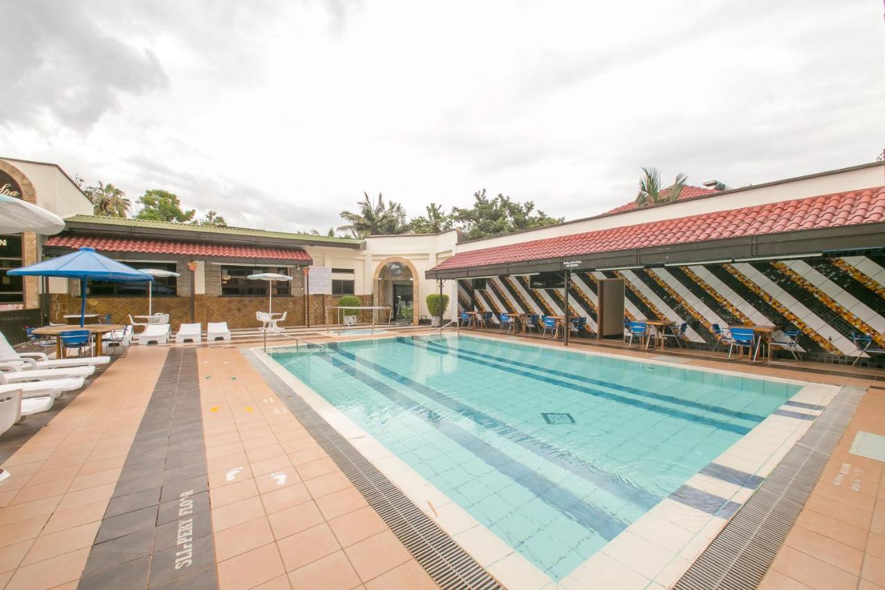 Green Hills Hotel Nyeri Exterior foto